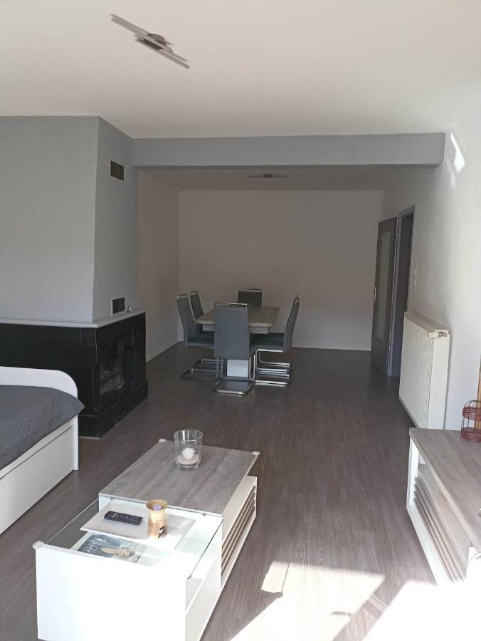 Appartement Gauche Avec Balcon Hargarten-aux-Mines Luaran gambar